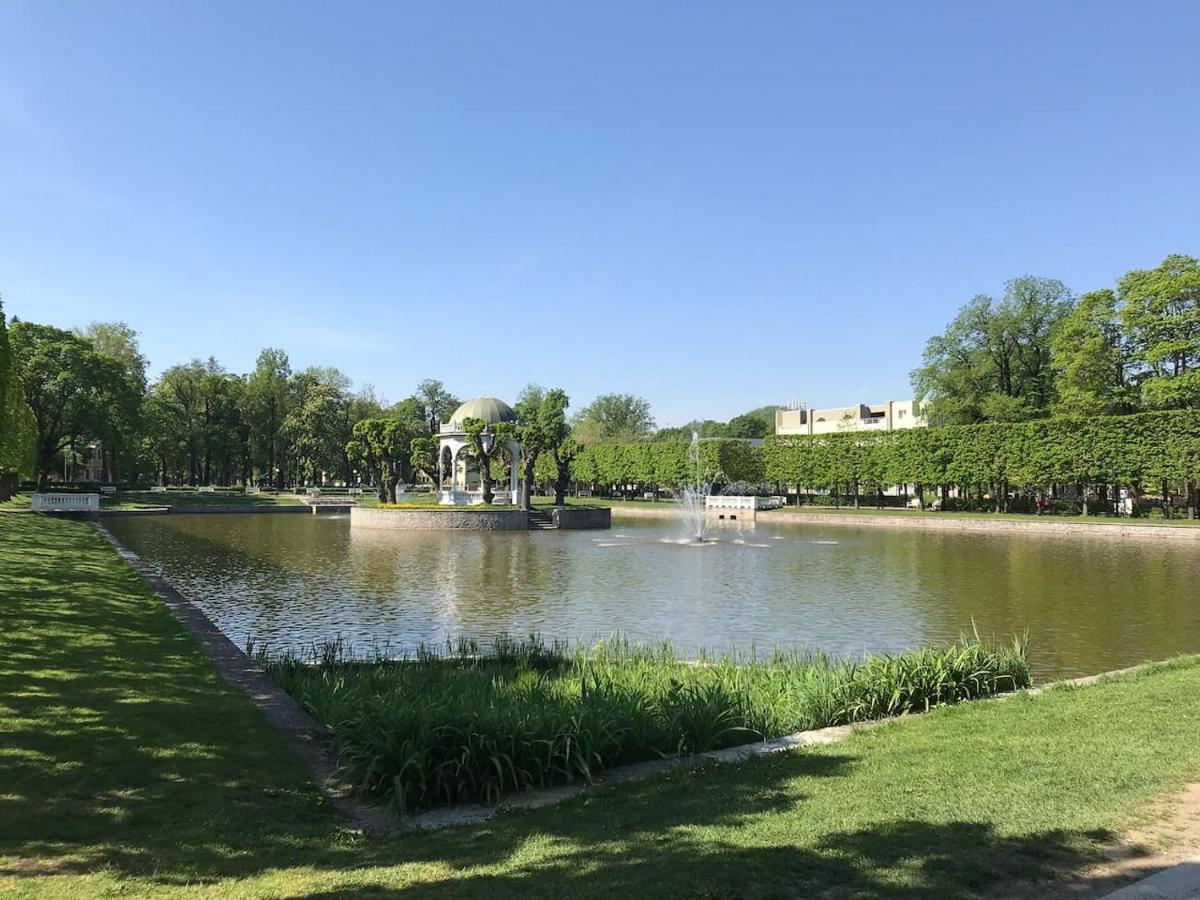 1 Bedroom Apartment Near Kadriorg Swan Pond Tallin Zewnętrze zdjęcie